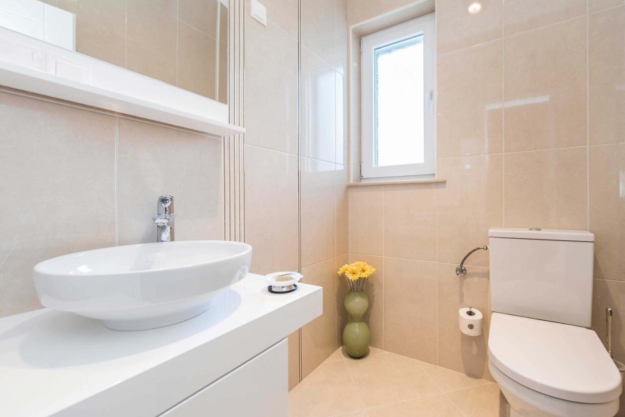 Kings View Sarkic Apartman Novalja Kültér fotó