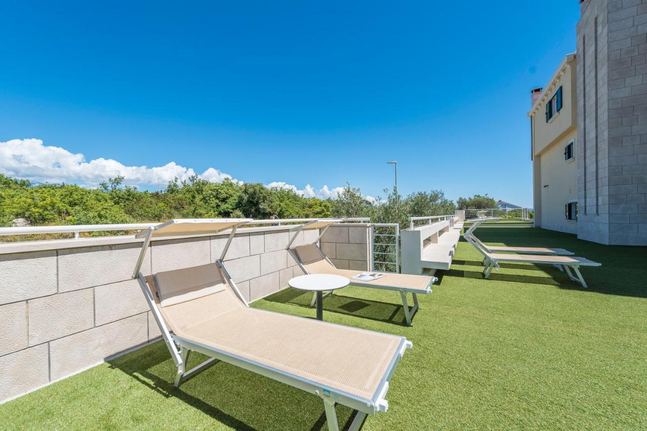 Kings View Sarkic Apartman Novalja Kültér fotó
