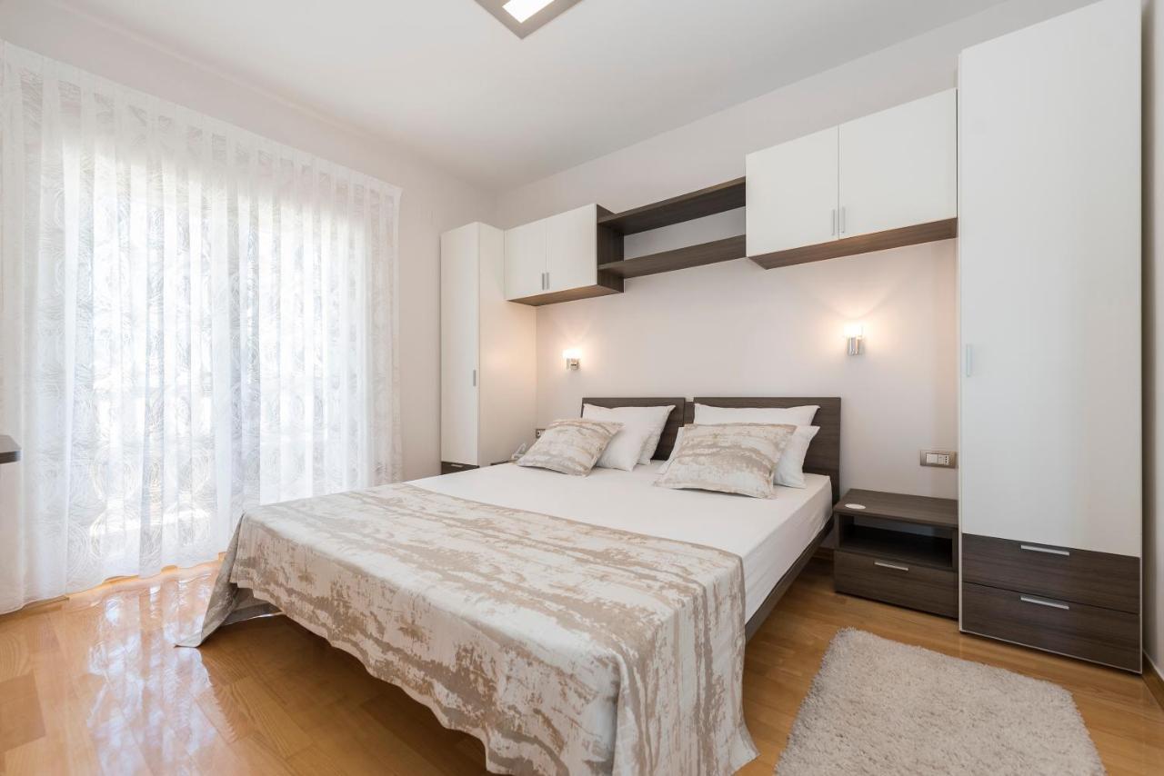 Kings View Sarkic Apartman Novalja Kültér fotó