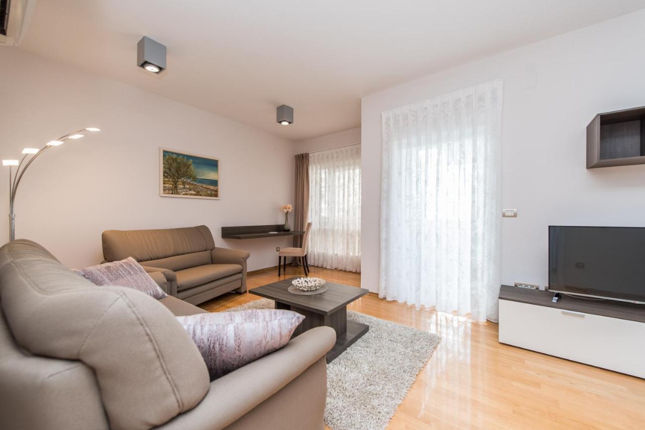 Kings View Sarkic Apartman Novalja Kültér fotó