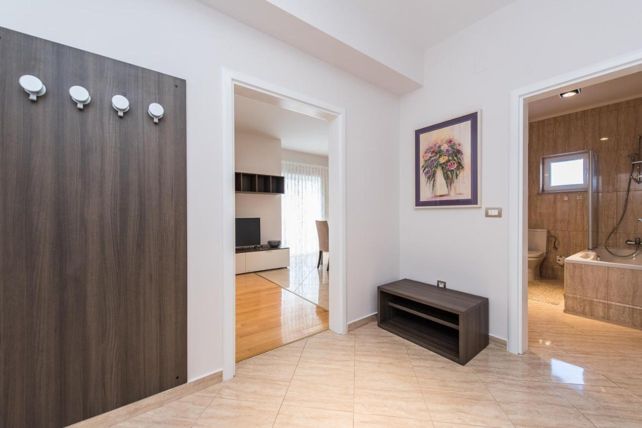 Kings View Sarkic Apartman Novalja Kültér fotó
